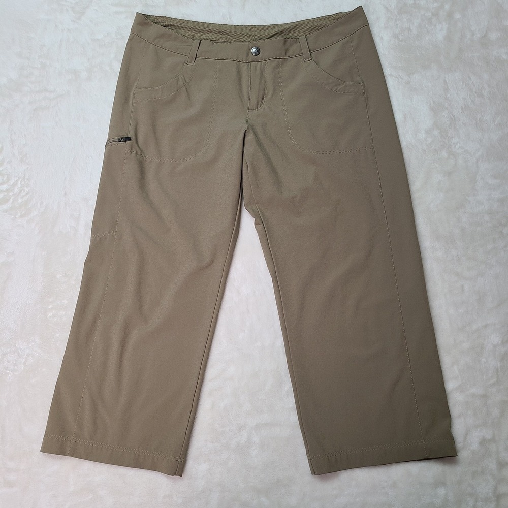 Patagonia Women's Happy Hike Capri Pants Khaki Size 10 Hiking Camping Gorpcore
